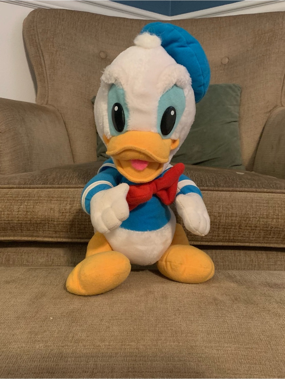 vintage 1984 Playskool Disney Babies Donald Duck plush toy